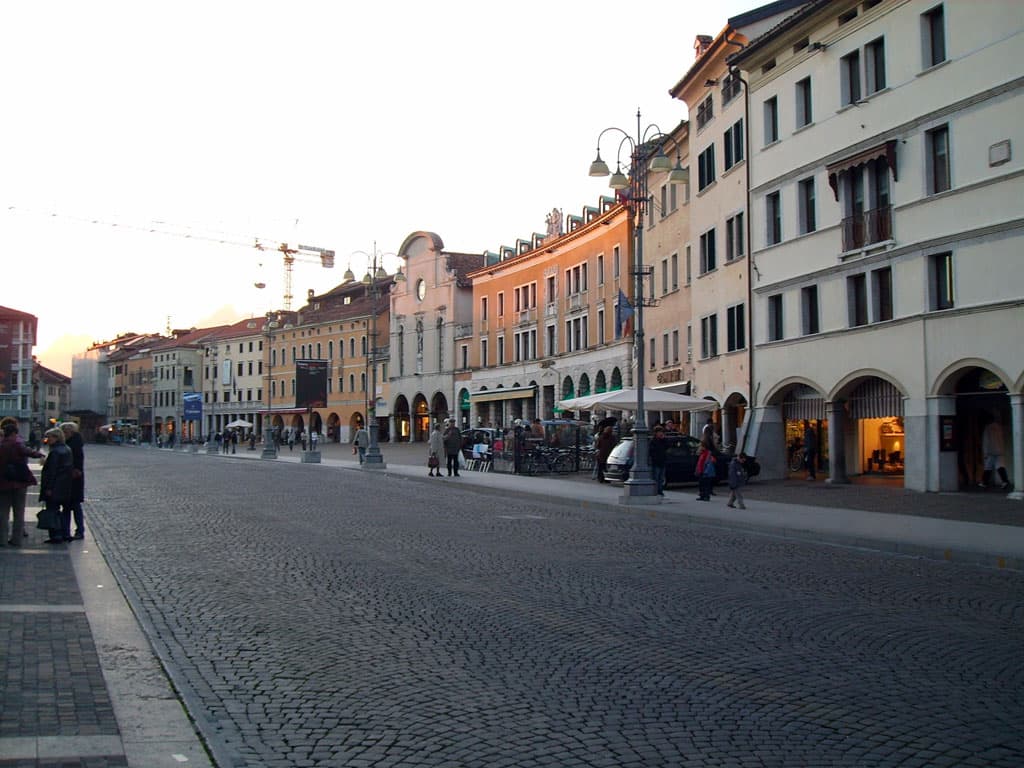Piazza Martiri